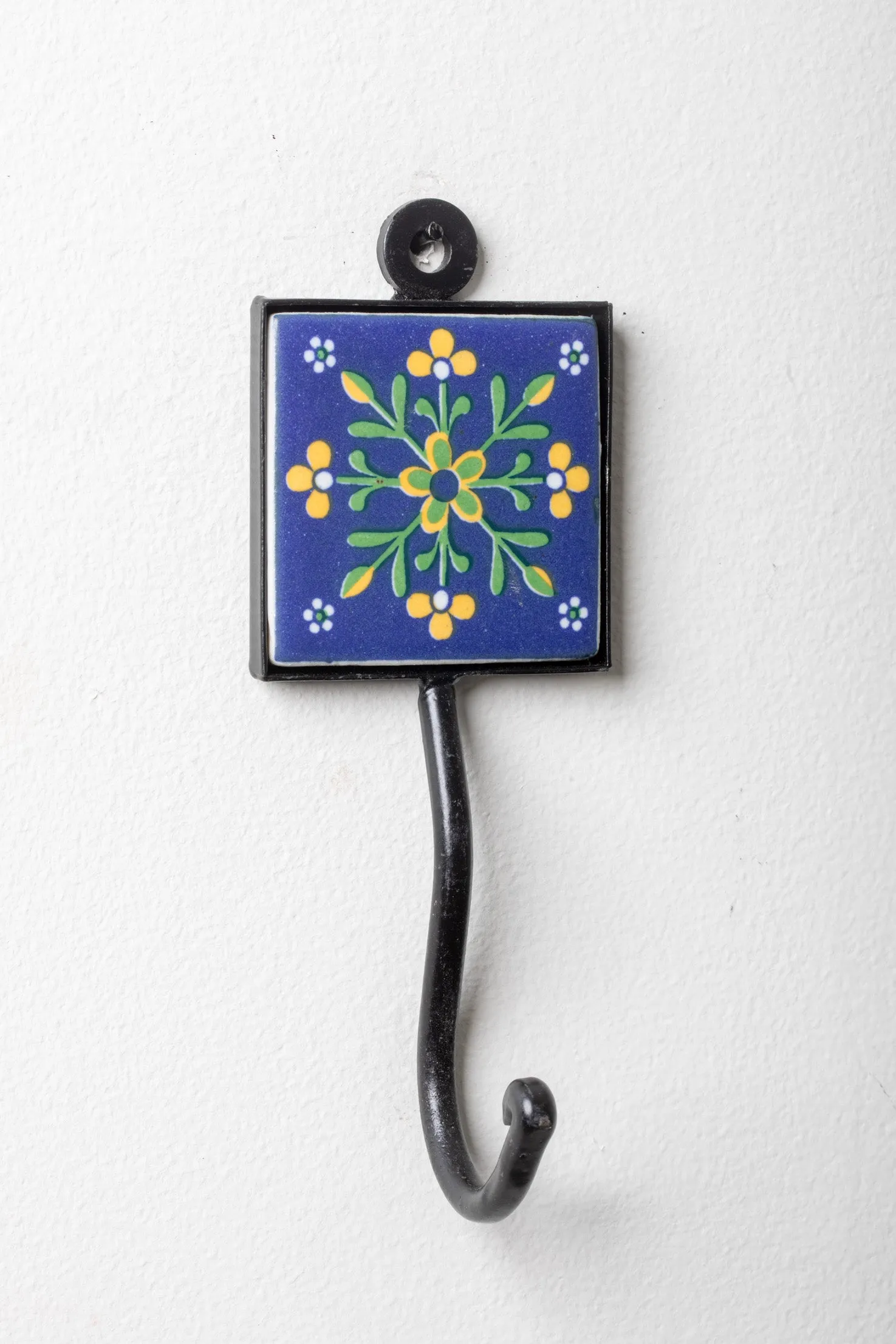 2x2 Ceramic Tile Hook