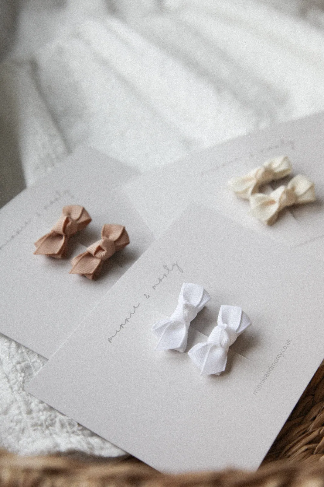 Dainty Mini Bow Clips (2 pack)