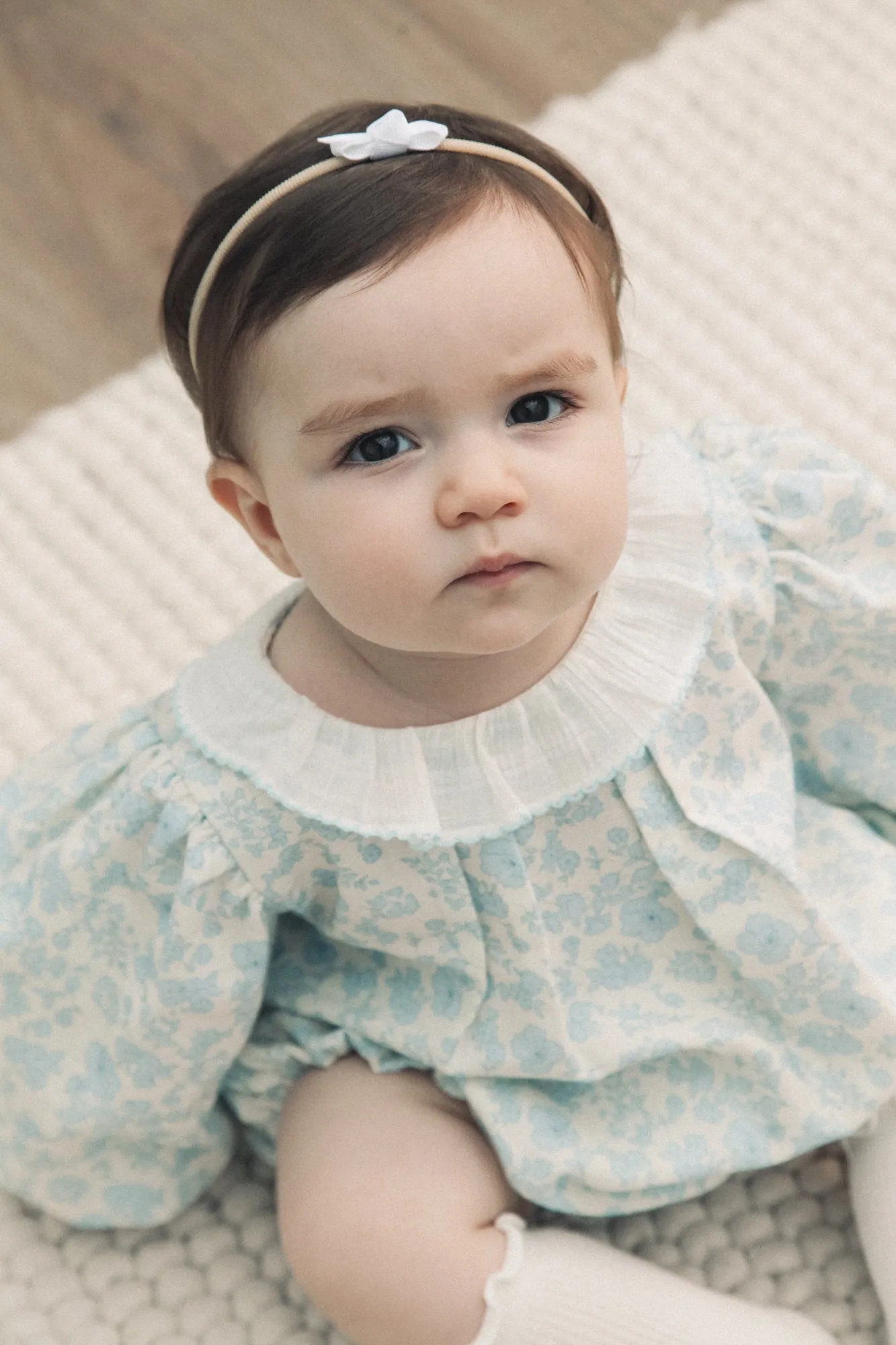 Dainty Mini Bow Headband in White